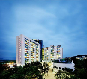  Hanwha Resort Daecheon Paros  Порён